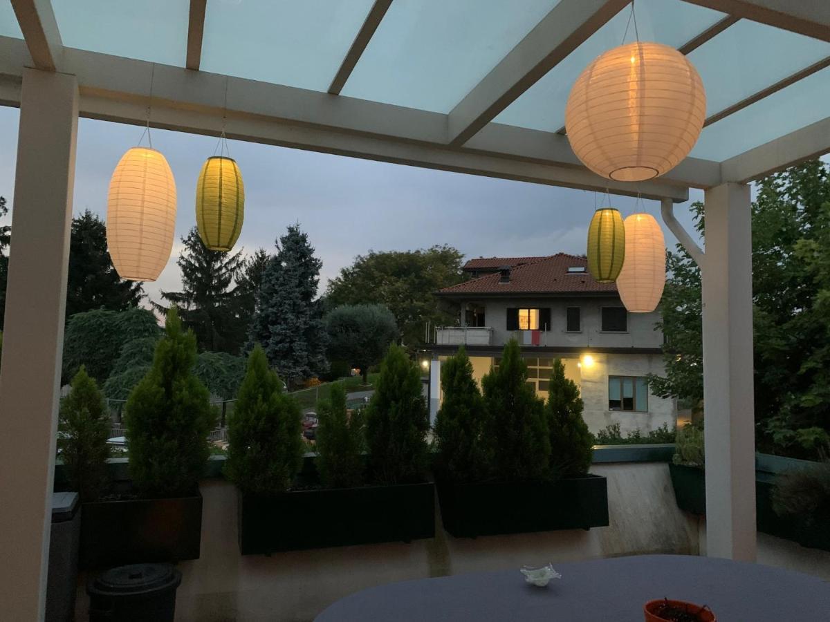 Near Como, Charming Apartment With Fireplace Грандате Экстерьер фото