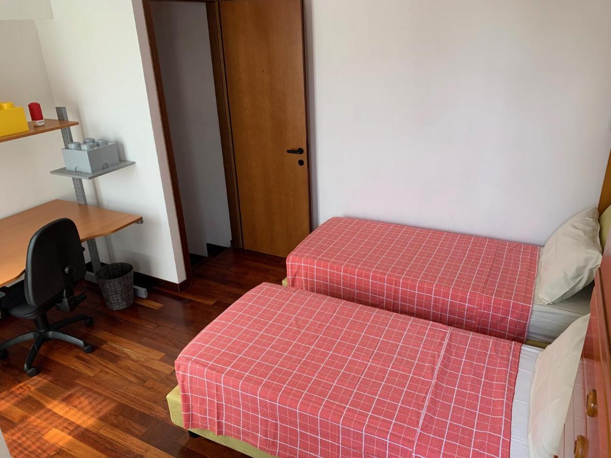 Near Como, Charming Apartment With Fireplace Грандате Экстерьер фото